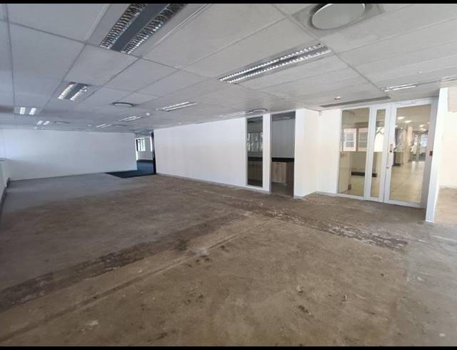 BUSINESS PROPERTY TO RENT IN WELTEVREDEN PARK